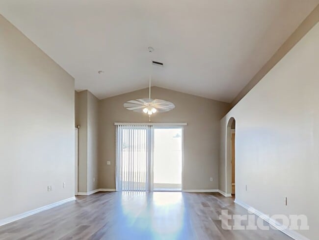 Photo - 10041 Creek Bluff Dr