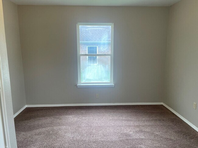 Photo - uTown - Your Perfect Rental Community! Unit 27