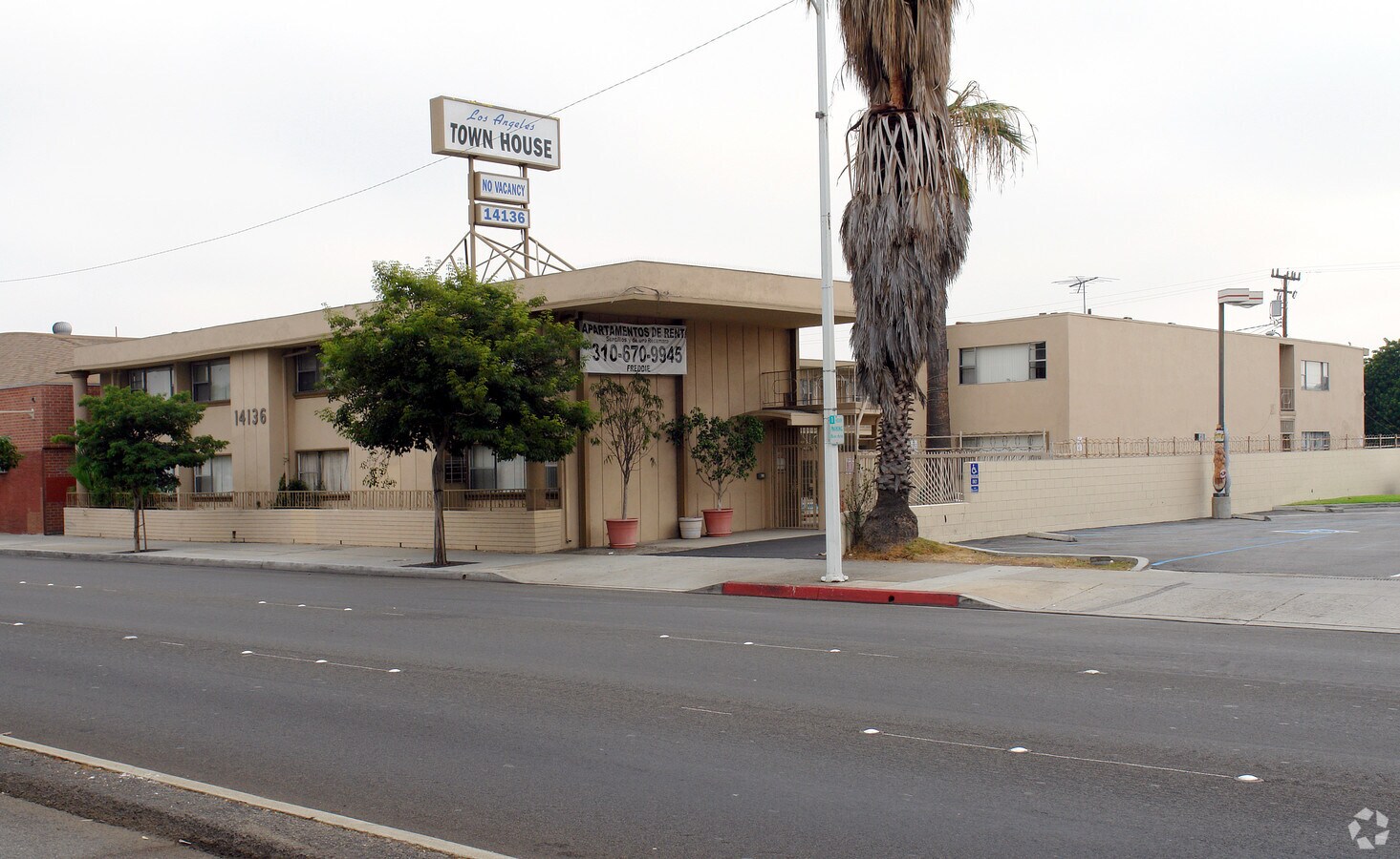 Los Angeles Town House - Los Angeles Town House