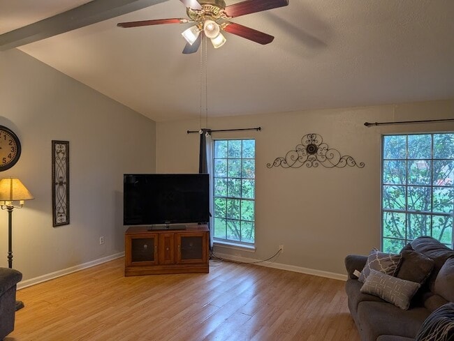 Photo - 9830 Thistle Trail Dr