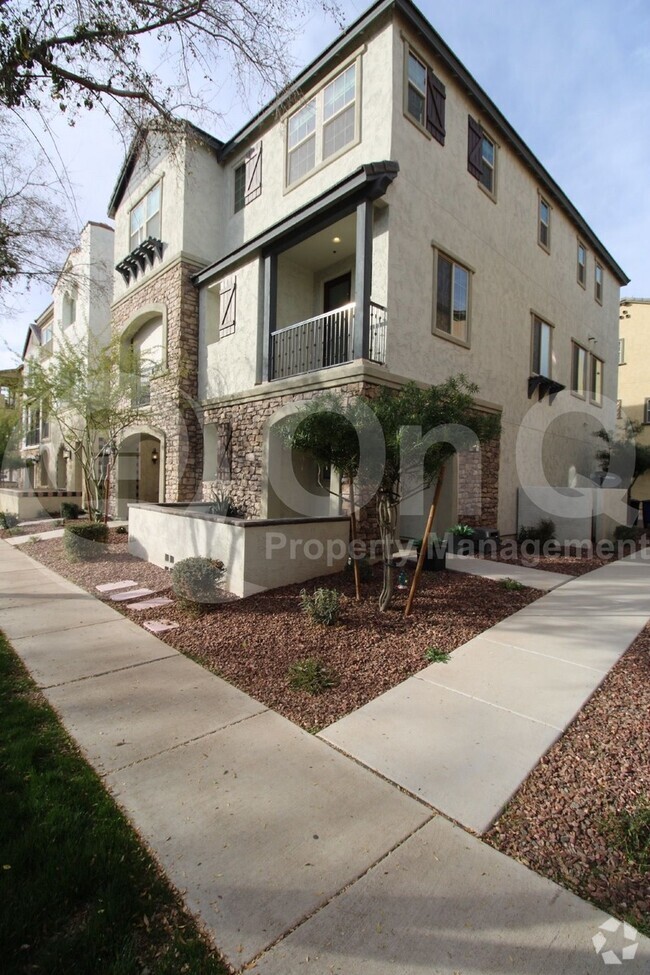 Building Photo - 1731 E Dogwood Ln Rental