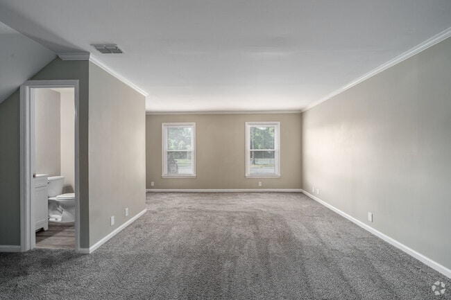 3BR, 2.5BA - 1,700SF - Living Room
