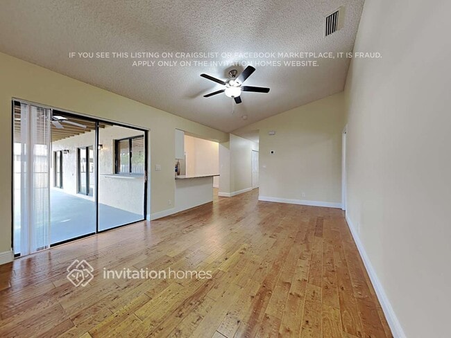 13598 Jonquil Pl