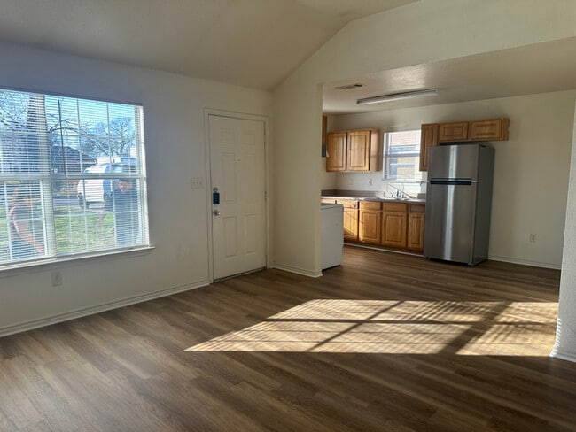 Photo - 713 S 9th St