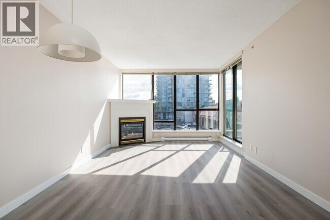 Photo - 8180 Granville Ave Unit 306