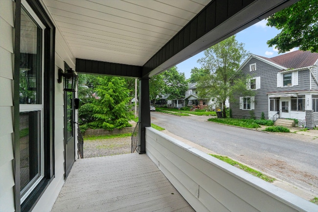 Photo - 1409 Oakland St