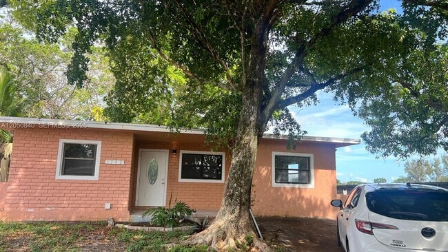 Photo - 1742 NW 29th Way