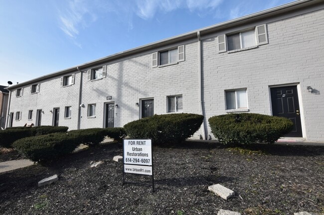 Photo - 1271 Summit St