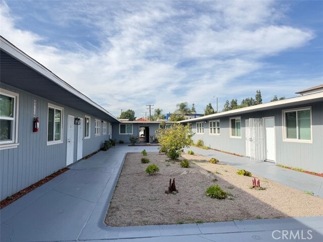 Photo - 10538 Paramount Blvd Unit 12