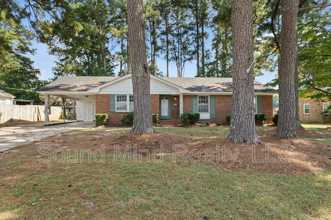 Building Photo - 1821 Oakdale Dr W Rental