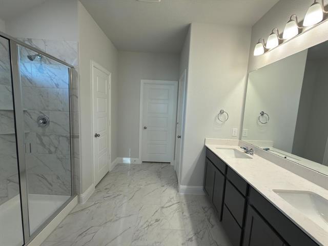 Photo - 3928 Limestone Blf Dr