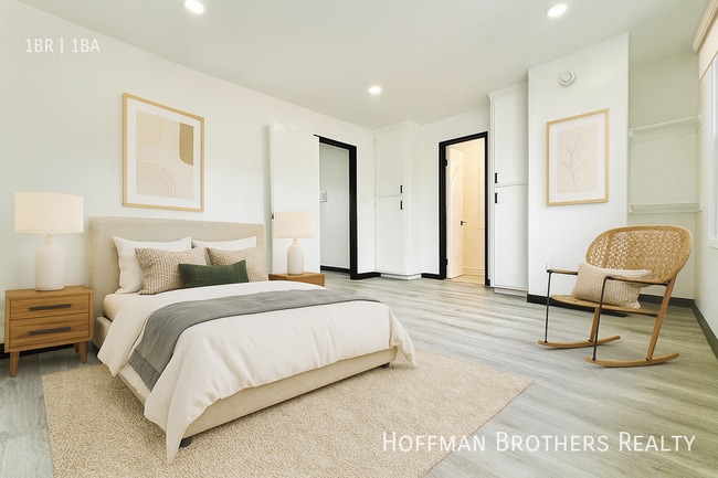 Photo - 8204 Langdon Ave Unidad 27