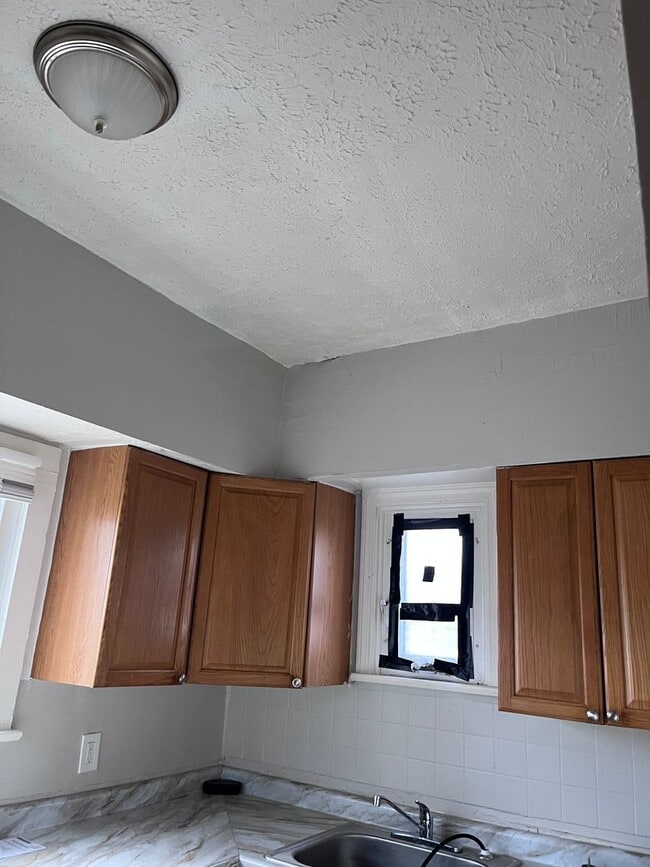 Photo - 3-Bedroom Home for Rent in Cleveland – Pet Friendly! Only $1,300