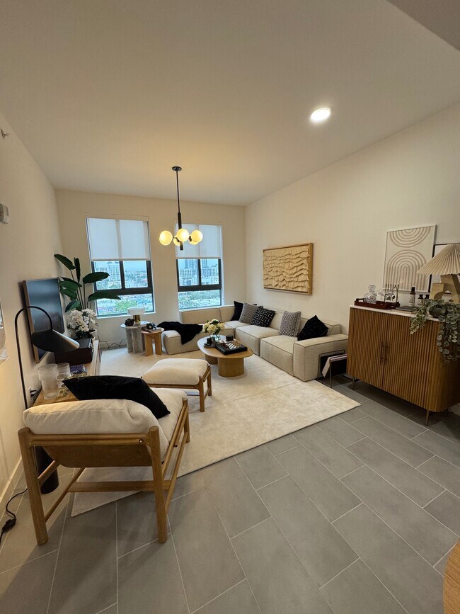 Photo - 111 NW 27th St Unit A1