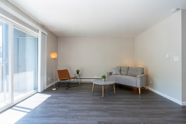 Photo - Lakeview Place