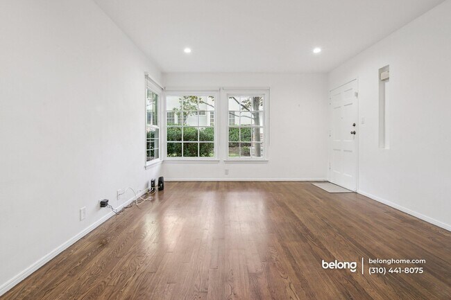 Photo - 1032 19th St Unit 2