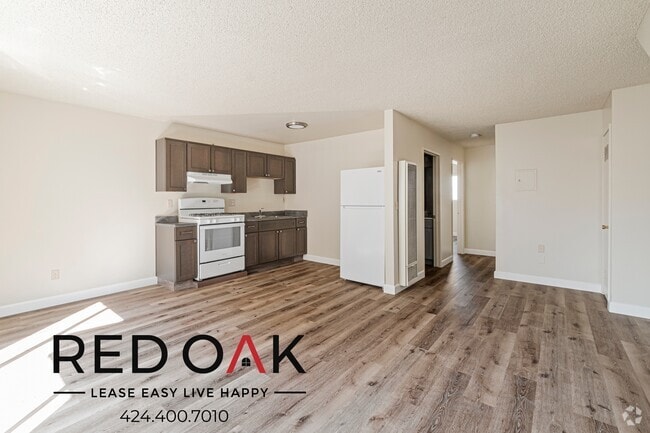 Building Photo - 12883 San Fernando Rd Unit 28 Rental