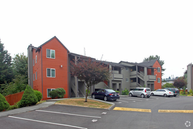 Courtyard at South Station - Courtyard at South Station Apartments