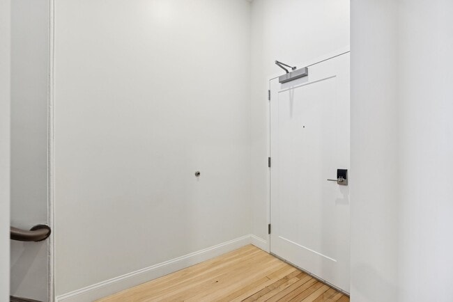 Photo - 129 Main St Unit 301