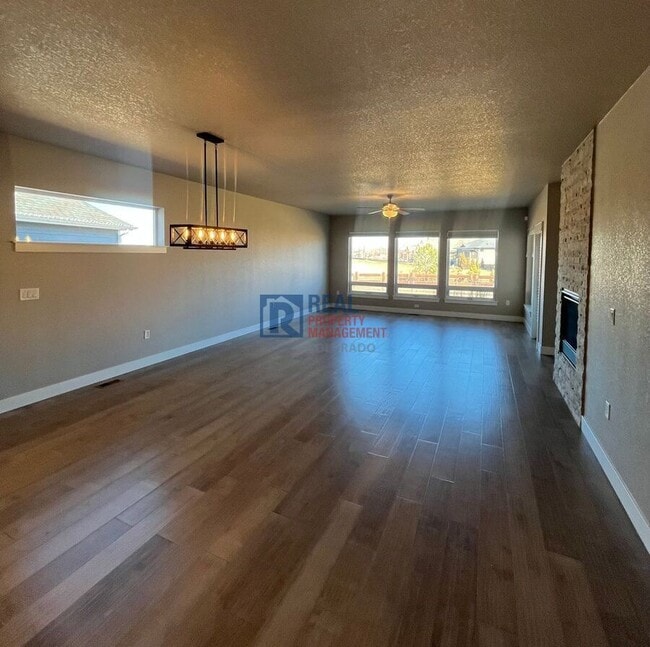 Photo - 1912 Tidewater Ln