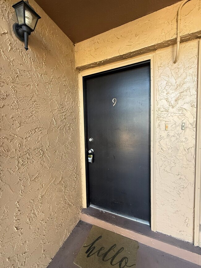 Photo - 1575 Greenlea Dr