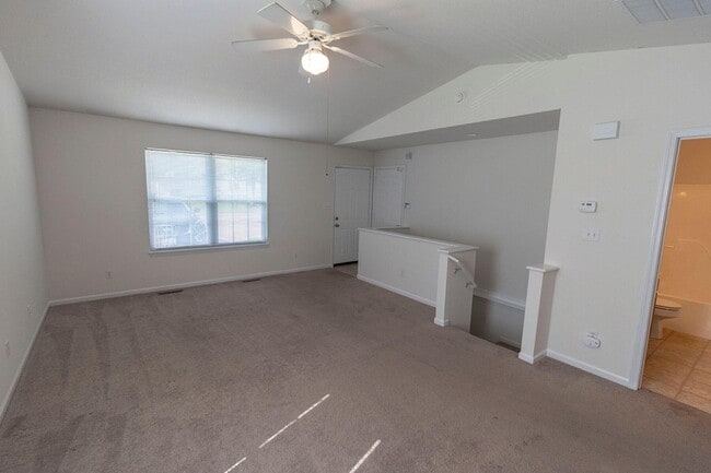 Photo - 3324 E St Charles Rd