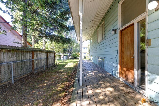 Photo - 1121 Latouche St Unit 2