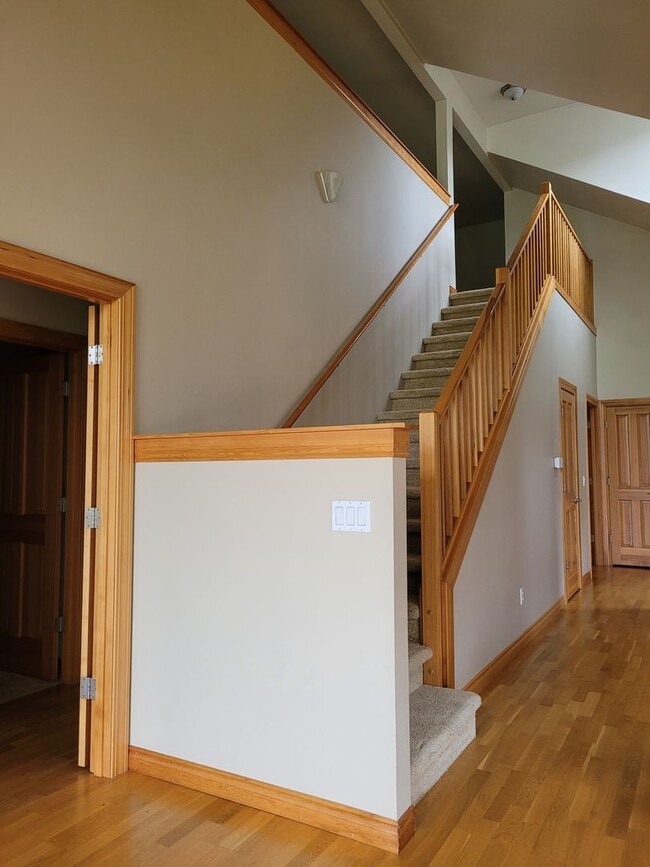 Photo - Stunning Home in Lynden with Great Amentities for Rent!