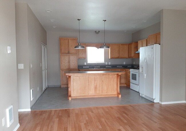 2bd 1ba house - 2bd 1ba house