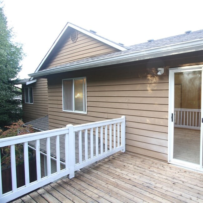 Photo - Everett Townhome...Water and sewer included in rent