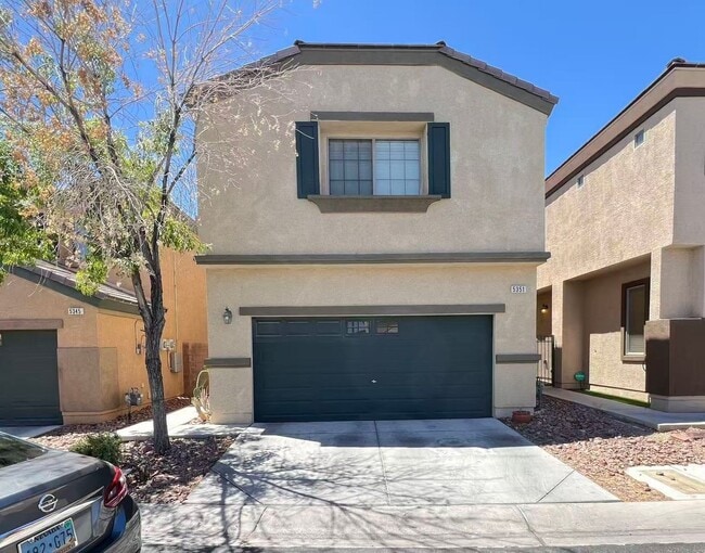 Building Photo - Beautiful single family Home in the SW Gated Community