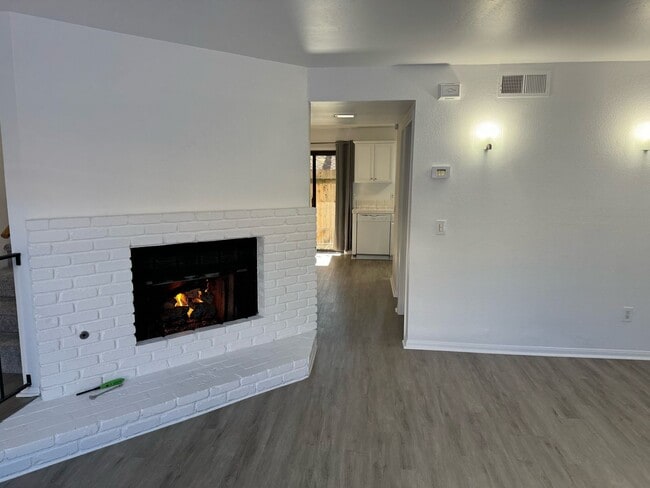 Photo - UPDATED 3BR/1.5BA CONDO in ALPINE availabl...