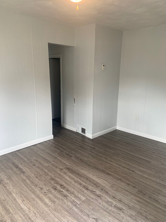 Photo - 129 Locarna Way