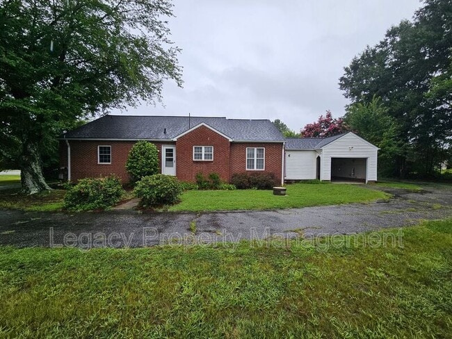 Photo - 1425 Union Cross Rd