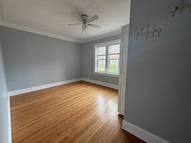 Photo - 4103 W Nelson St Unit 1