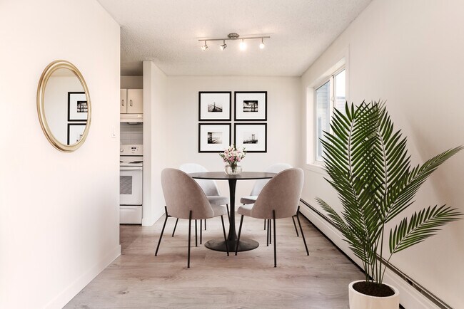 Photo - Leewood Village