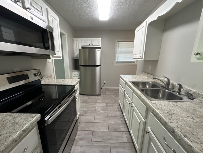 Photo - 52 Sweetbay Dr