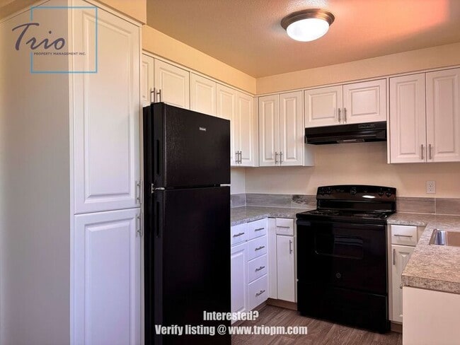 Photo - 492 Macy St