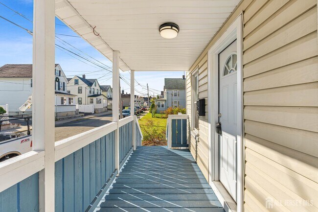 Photo - 29 Levinson Ave