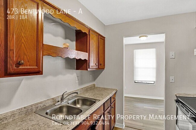 Photo - 473 Bentwood Ln Unit A