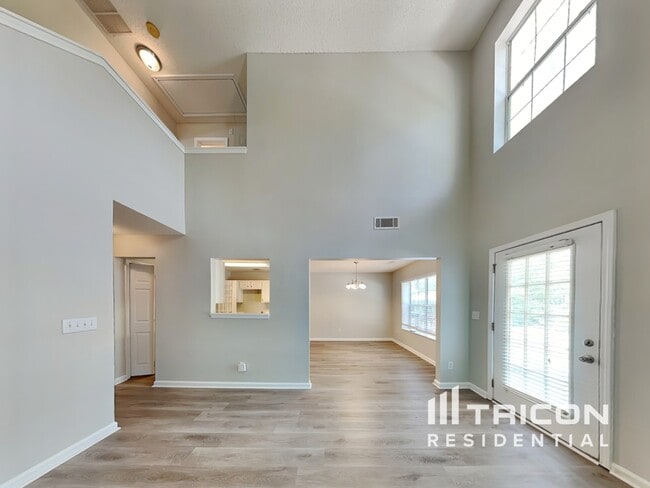 Photo - 4151 Ravenwood Ct