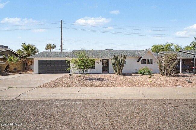 Photo - 8725 E Coronado Rd