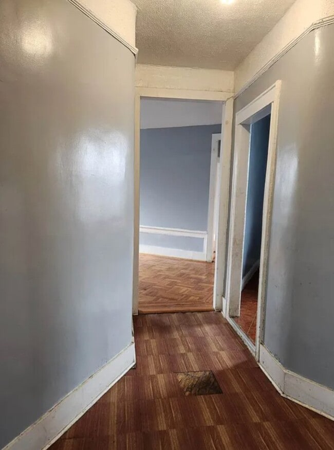 Photo - 1115 Dorchester Rd