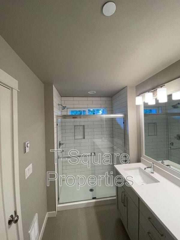 Photo - 19923 Cypress Way