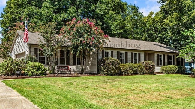 Photo - 1480 Spring Hill Cir