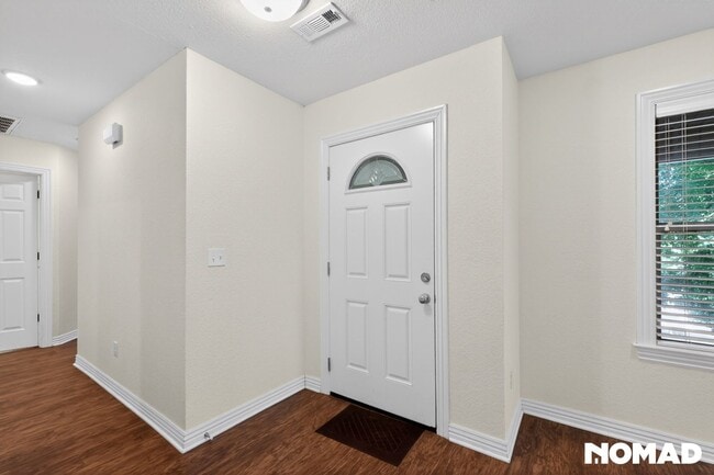 Photo - 2088 E Custer Ln