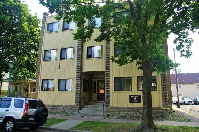 Photo - 469 Herschel St Apartment Unit #5