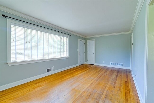 Photo - 3666 Wisteria Ln