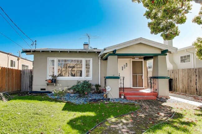 Photo - 150 16th Ave