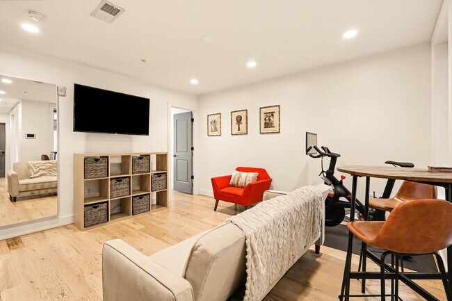 Photo - 811 Upshur St NW Unit 1